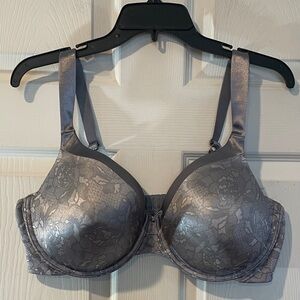 Vanity Fair  Size 42 D Metallic Gray Bra